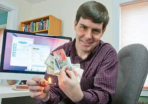 Gavin Andresen ’88 is working to make Bitcoin more efficient and secure. 