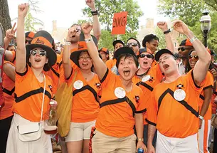 Class of 2005 “TenTucky Derby” reuners