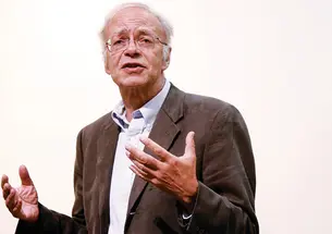 Peter Singer