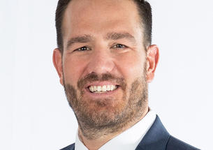 Headshot photo of Ross Tucker ’01