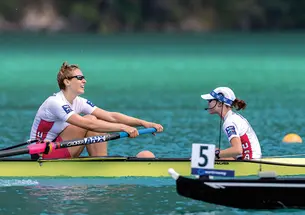 Heidi Robbins ’13, left, at the 2015 World Championships