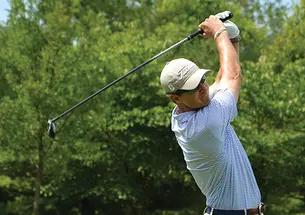 John Sawin ’07 tees off at the U.S. Amateur qualifier in Elverson, Pa., July 16.