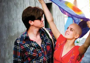 Suleika Jaouad ’10 with her boyfriend, Seamus McKiernan, before her bone-marrow transplant in April.