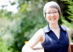 Naomi Williams â87 