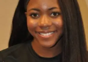 Mimi Asom â19 (Office of Athletic Communications)