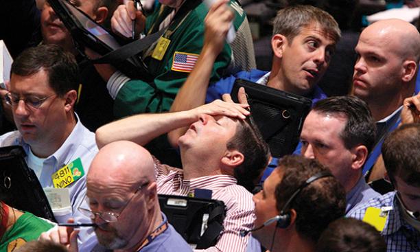 Wall street workers during crash