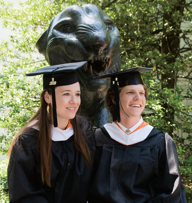 Sara Prescott '08, left, and Tommy Curry '08. More images below.