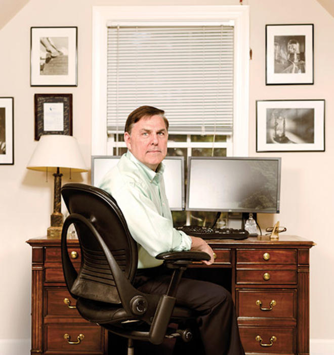 Kenneth Moch ’76 in his home in Chapel Hill, N.C.