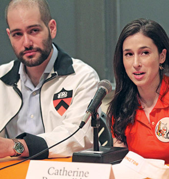 Featured image of the article