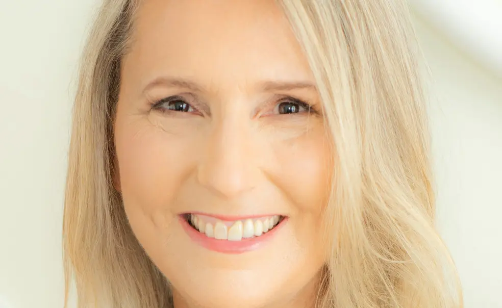 Diana Weymar ’91 Encourages Readers to Transform Anxiety into Action