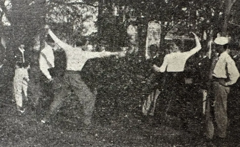 recollections1.jpg Fencing in War Time