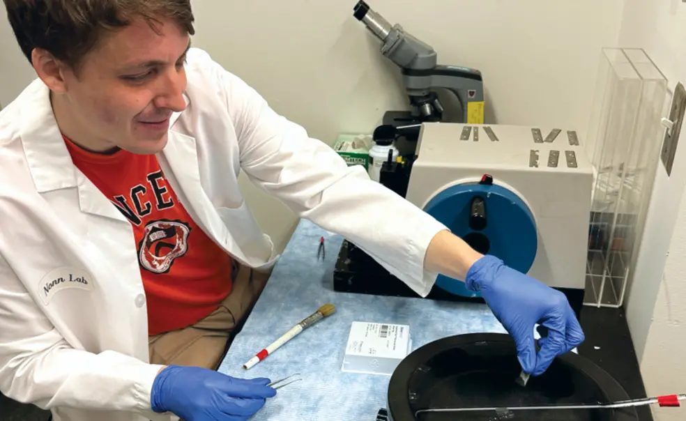 Alums Researching Liquid Biopsy for Cancer Diagnosis Face Funding Cuts