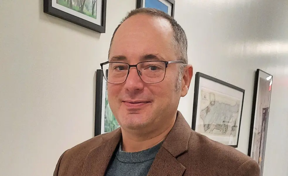 Peter Moskos ’94 Writes About NYC Policing and Reduced Crime Rates in New Book Peter Moskos ’94 Writes About NYC Policing and Reduced Crime Rates in New Book