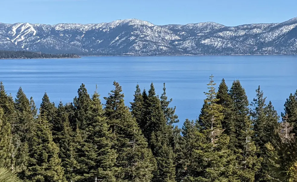 How To Find a Cross-Country Ski Wonderland in Tahoe