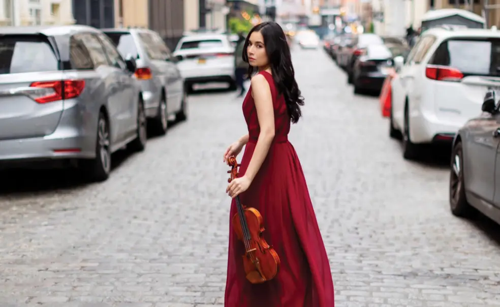 Hana Miyamoto Mundiya ’20 Picked Up the Violin at 3, and Has Kept Playing Hana Miyamoto Mundiya ’20 Picked Up the Violin at 3, and Has Kept Playing