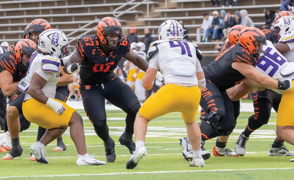 Lineman Tare Porbeni ’27 Aims To Be Princeton’s Next NFL Player Lineman Tare Porbeni ’27 Aims To Be Princeton’s Next NFL Player