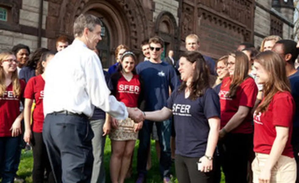 Duncan calls for reform, encourages students to consider teaching