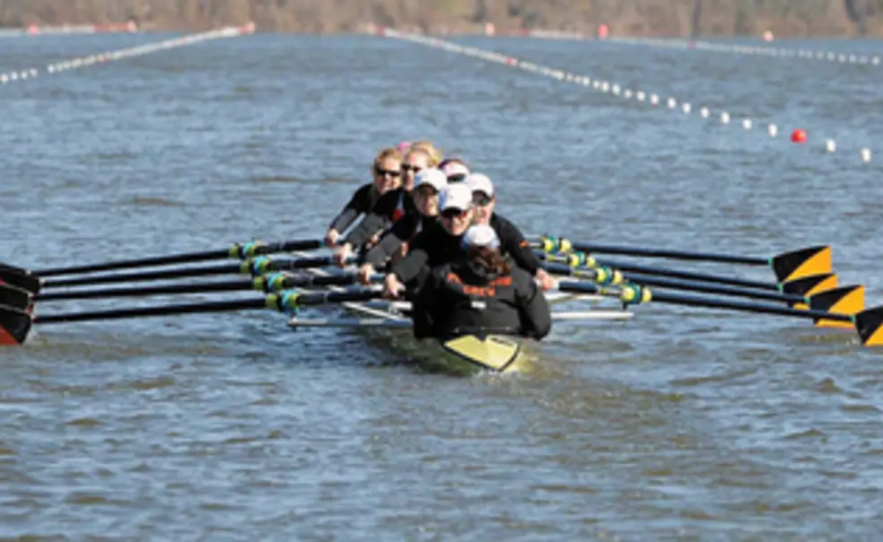 Open women lead strong start for Princeton rowing Open women lead strong start for Princeton rowing