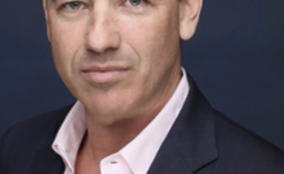 Gordon '84 pens another terrorist thriller Gordon '84 pens another terrorist thriller