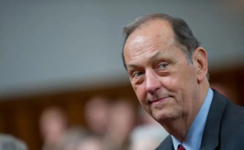 Bradley '65: U.S. can 'do better' in politics, policy, and economics Bradley '65: U.S. can 'do better' in politics, policy, and economics