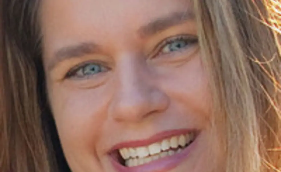 Briggs '96 explains space to kids