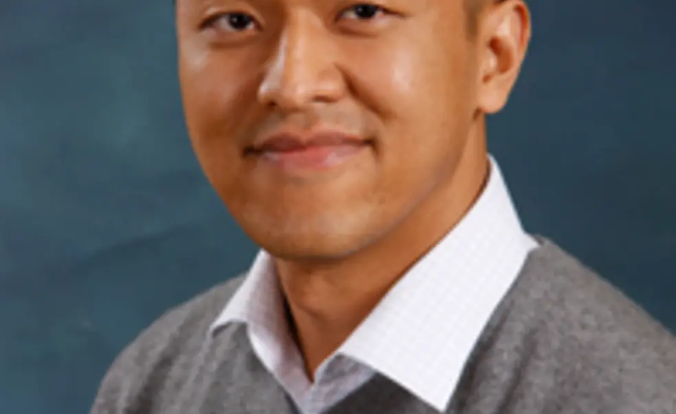 Ear *97 looks at aid-dependent Cambodia Ear *97 looks at aid-dependent Cambodia