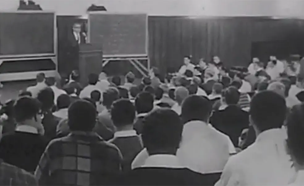 Essay: Lights! Action! Memories!  Essay: Lights! Action! Memories!