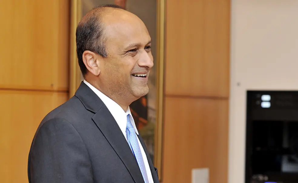 In Short: Dean of the Faculty Sanjeev R. Kulkarni Steps Down