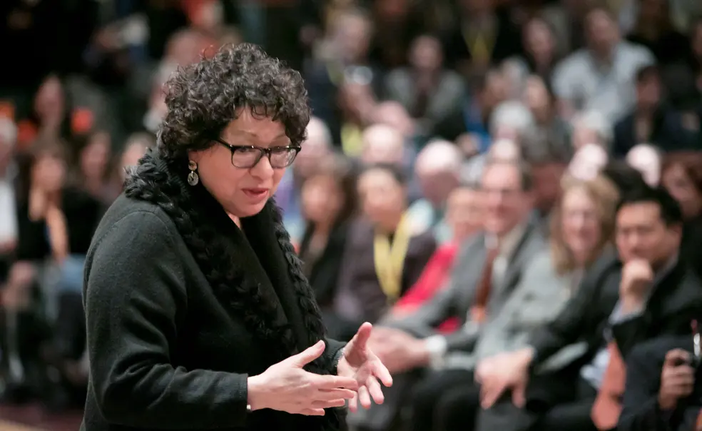 20170401_SotomayorS_DJA_367.jpg Supreme Court Justice Sonia Sotomayor ’76 speaks at the ¡Adelante Tigres! conference in 2017.