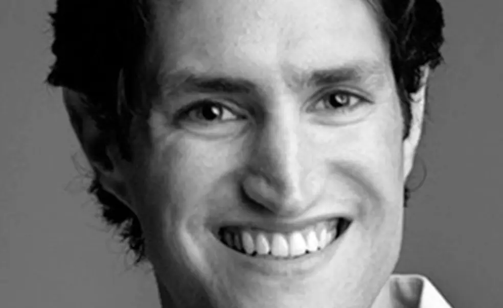 READING ROOM: Adam Alter *09