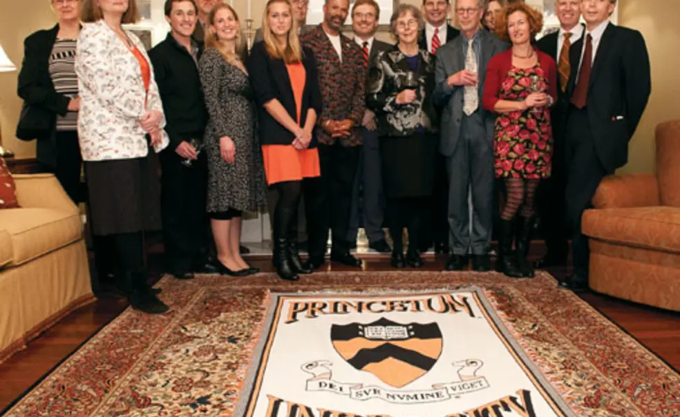 Alumni gather at U.S. embassy in New Zealand