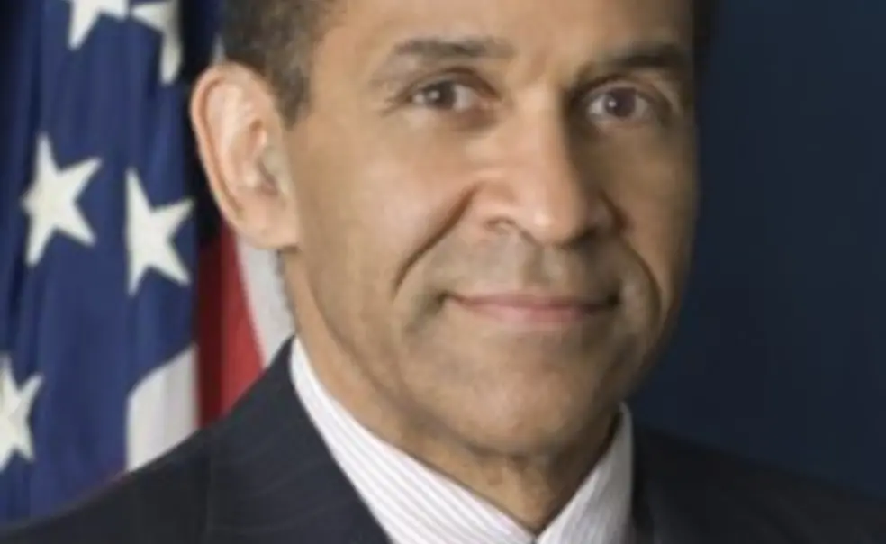 Names in the News: Hart ’69 *71 To Lead NTSB, Jarecki ’85 Series Leads to Durst Arrest, and More Names in the News: Hart ’69 *71 To Lead NTSB, Jarecki ’85 Series Leads to Durst Arrest, and More