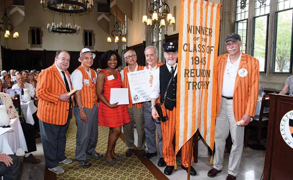 Class of 1945 Trophy.jpg Class of '67 poses with trophy