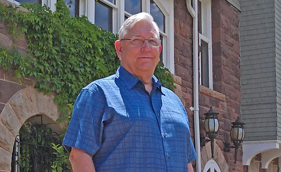 Student Interns Step Up to Research Poverty With Don Burnes ’63 Student Interns Step Up to Research Poverty With Don Burnes ’63