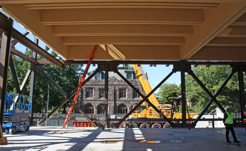 Director, Architect Defend New Art Museum to Alumni Director, Architect Defend New Art Museum to Alumni