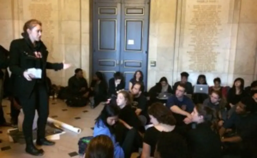 Students, Administrators Discuss Demands in Second Day of Nassau Hall Sit-In Students, Administrators Discuss Demands in Second Day of Nassau Hall Sit-In