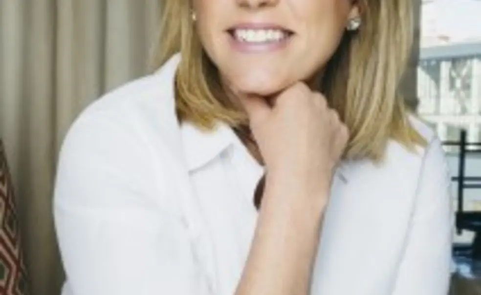 Paris, Mon Amour: Kate Betts ’86 Remembers Her Years in the City of Lights