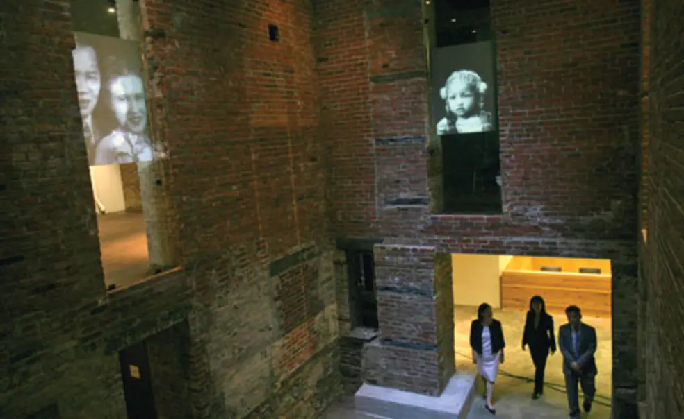 LIVE.AS_Museum.jpg Charles Lai ’78, below, co-founded and until recently was executive director of the Museum of Chinese in America, which celebrated its move and renovation Sept. 22. Above, the museum’s atrium, which represents a traditional Chinese courtyard.