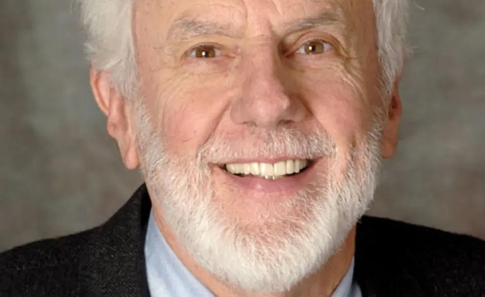 Alumni Profile: Dr. Warner Slack '55, better medical records, better care Alumni Profile: Dr. Warner Slack '55, better medical records, better care