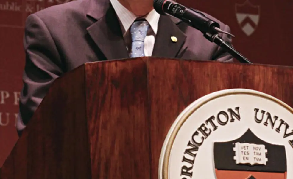 U.N. official: 'Toxic' issues need global response