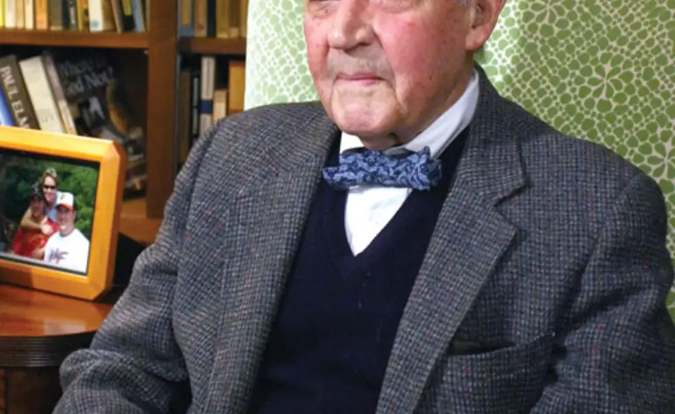 Interviews with Goheen available on the Web