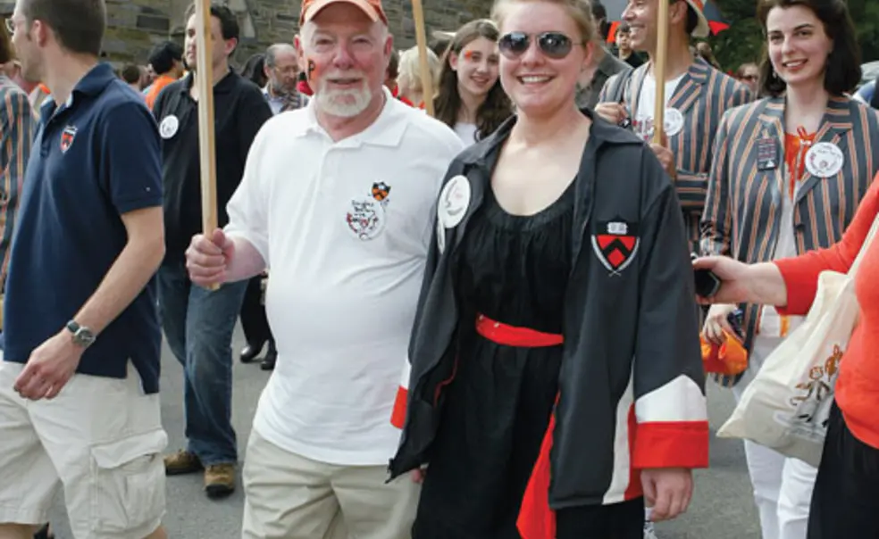 Connecting with grad alumni Connecting with grad alumni