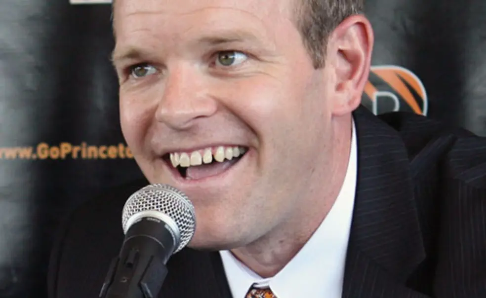 Prier named coach of men's hockey