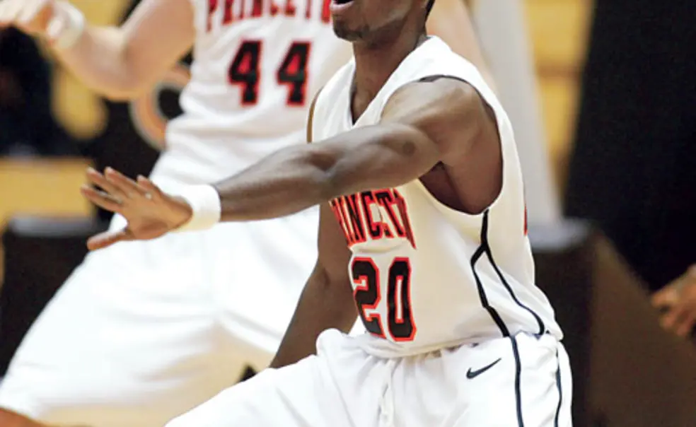 Davis '12, Tigers aim to be 'unforgettable'