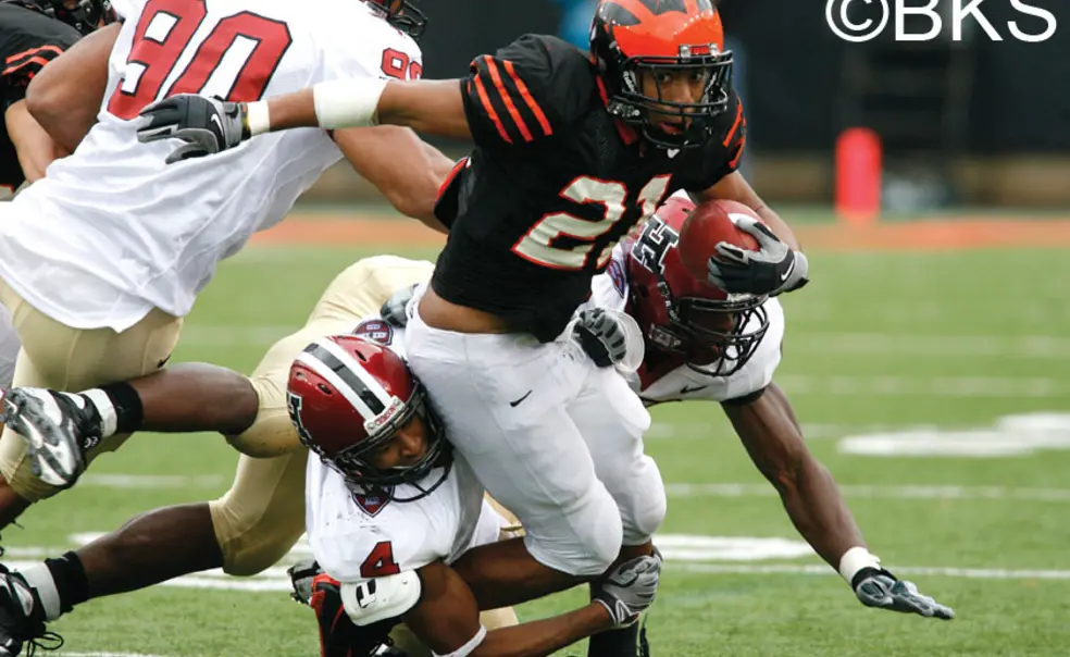 Late touchdown tops Tigers