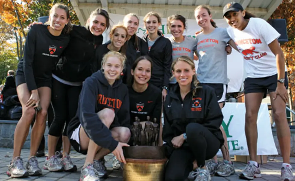 Fab five: Women's cross country shines again at national meet