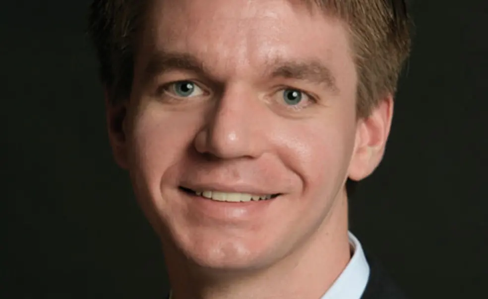 Alumni Profile: Matt Ahart '99, keeping in touch with grandma Alumni Profile: Matt Ahart '99, keeping in touch with grandma