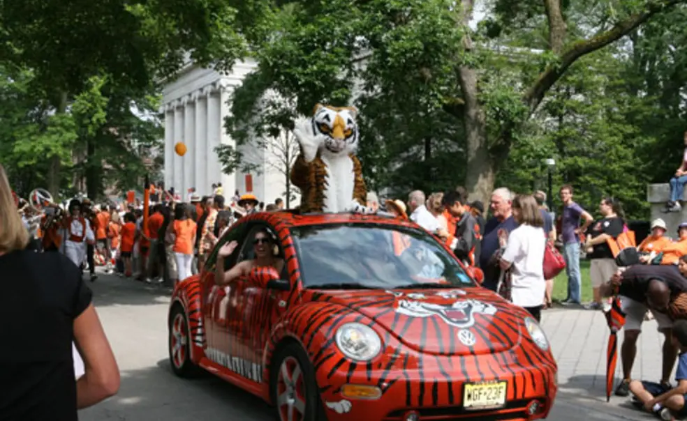 Slide show: Faces of Reunions 2010 Slide show: Faces of Reunions 2010