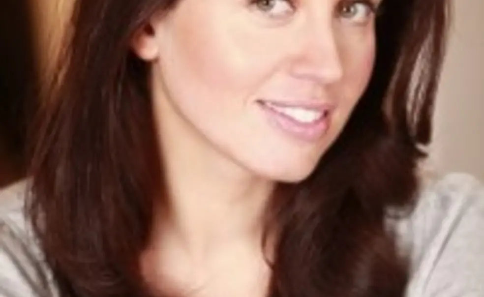 Tiger of the Week: First-time Novelist Lili Anolik ’00 Tiger of the Week: First-time Novelist Lili Anolik ’00