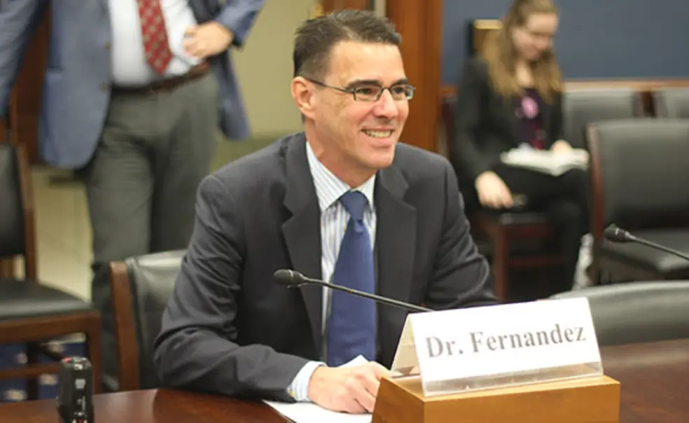 Michael Fernandez ’83 Aims to Bring Scientific Evidence to Policy Conversations Michael Fernandez ’83 Aims to Bring Scientific Evidence to Policy Conversations